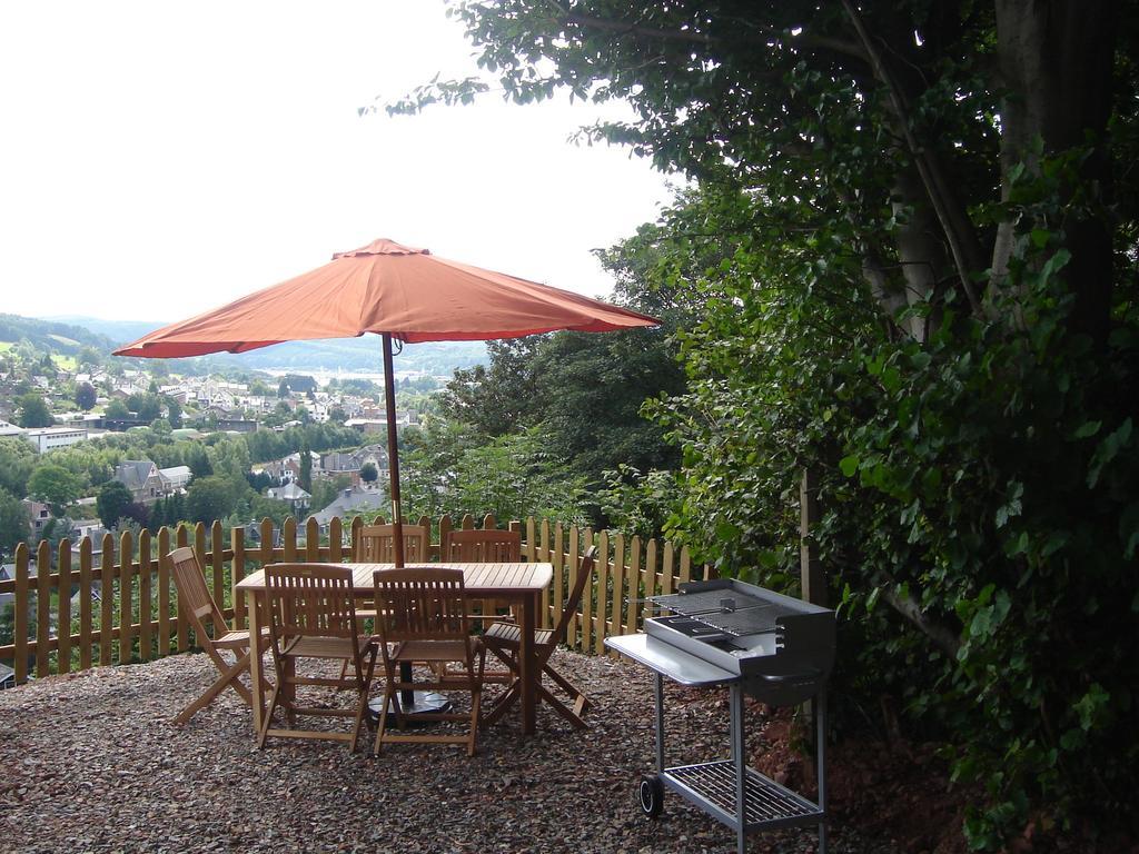 Detached House With Breathtaking Views Villa Malmedy Exterior photo